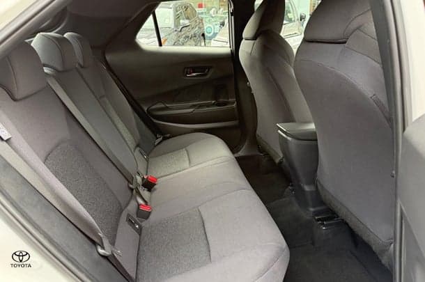 2024 Toyota C-HR GXL-2WD in White