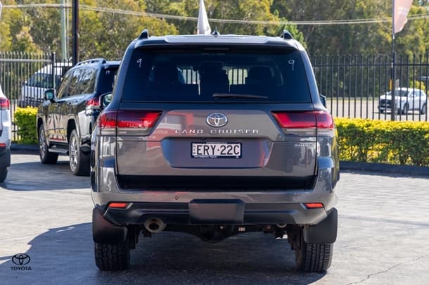 2021 Toyota Landcruiser Sahara in Grey