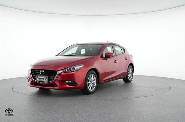 2016 Mazda 3 Neo in Red