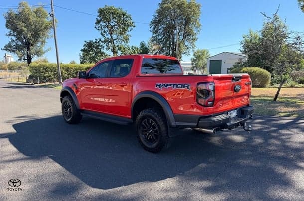 2025 Ford Ranger Raptor in Gold