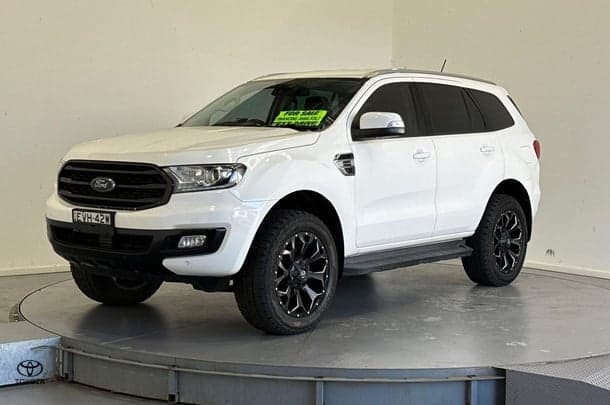 2019 Ford Everest Trend in White