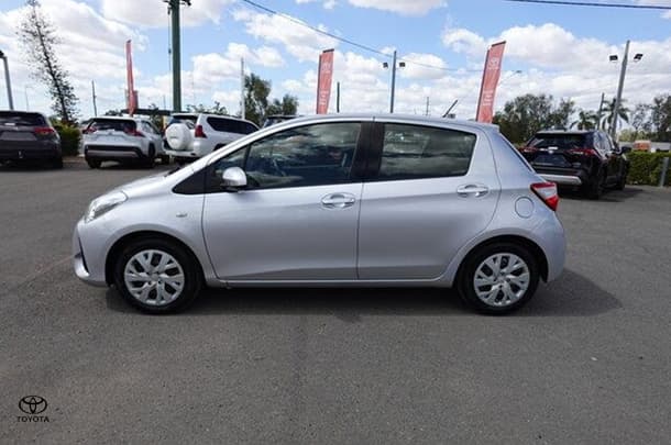 2017 Toyota Yaris Ascent in Silver