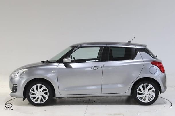 2023 Suzuki Swift GL in Silver