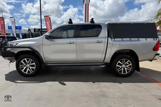2018 Toyota Hilux SR5 in Silver