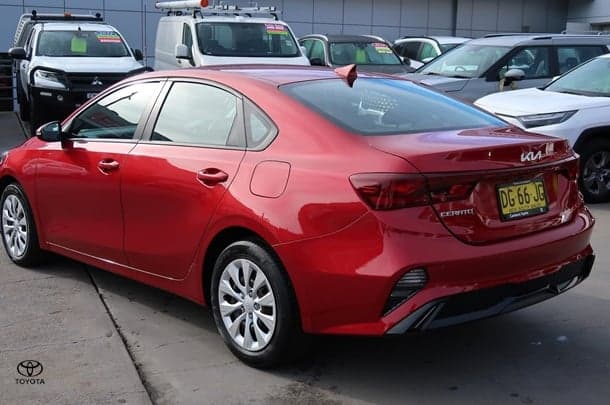 2023 Kia Cerato S in Red