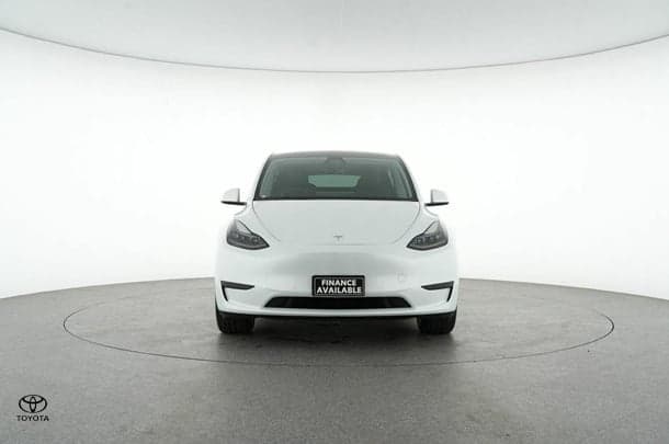 2022 Tesla Model Y Rear-Wheel Drive in White