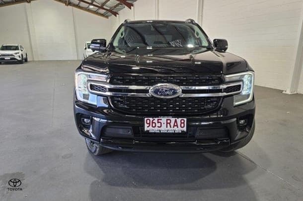 2025 Ford Everest Sport in Silver