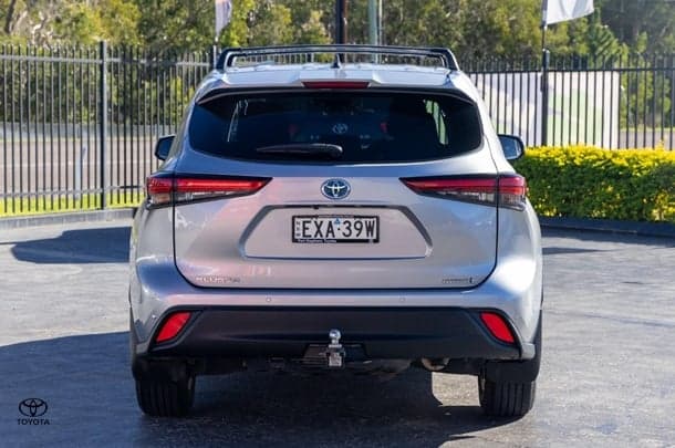 2022 Toyota Kluger GX in Silver