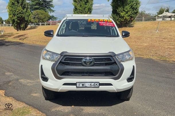 2022 Toyota Hilux SR in White