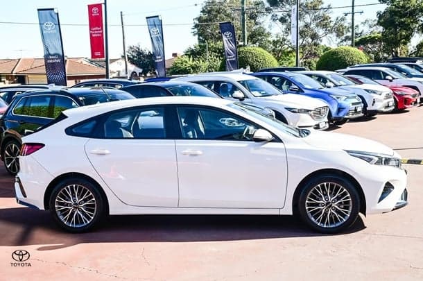 2024 Kia Cerato Sport in White