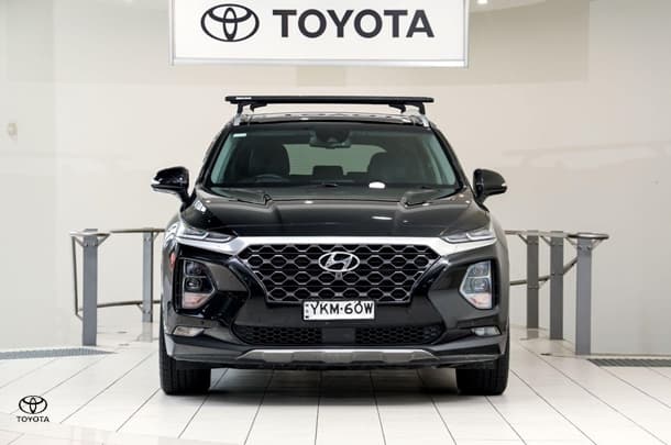 2020 Hyundai Santa Fe Highlander in Black