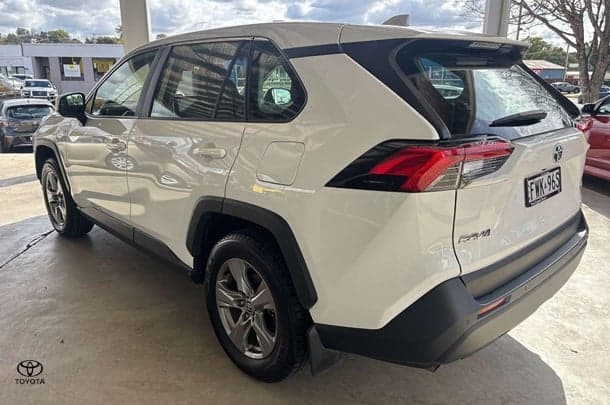 2024 Toyota RAV4 GX in White