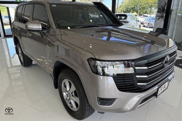 2025 Toyota Landcruiser GX in Bronze