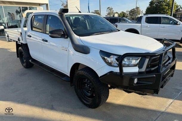 2020 Toyota Hilux SR in White