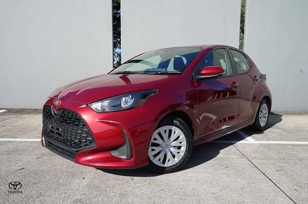 2024 Toyota Yaris Ascent Sport in Red