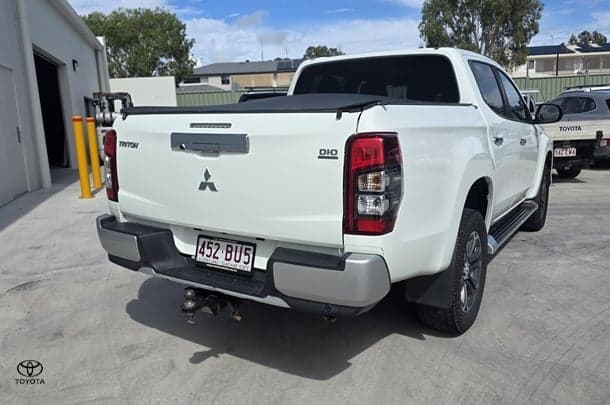 2021 Mitsubishi Triton GLX-R in White