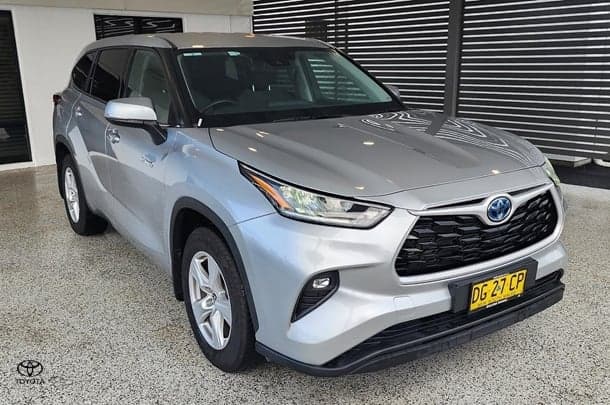 2022 Toyota Kluger GX in Silver