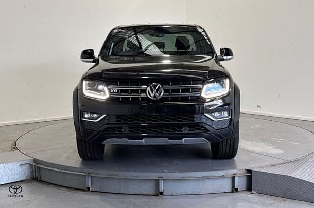 2020 Volkswagen Amarok TDI580 Aventura in Black