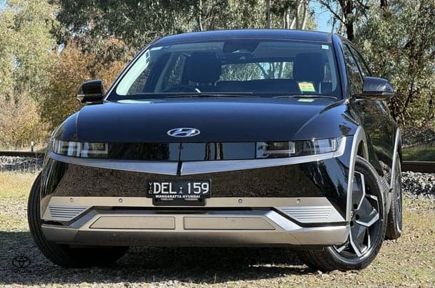 2024 Hyundai IONIQ 5 Base in Black