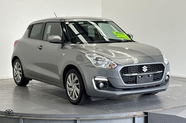 2023 Suzuki Swift GL in Silver