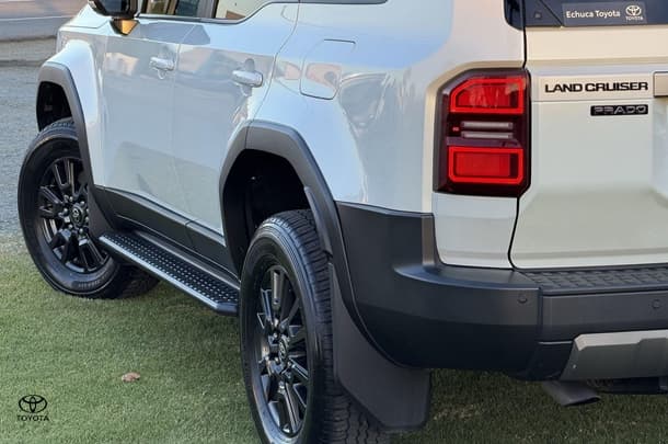 2024 Toyota Landcruiser Prado GXL in White