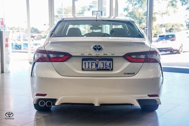 2024 Toyota Camry Ascent Sport in White