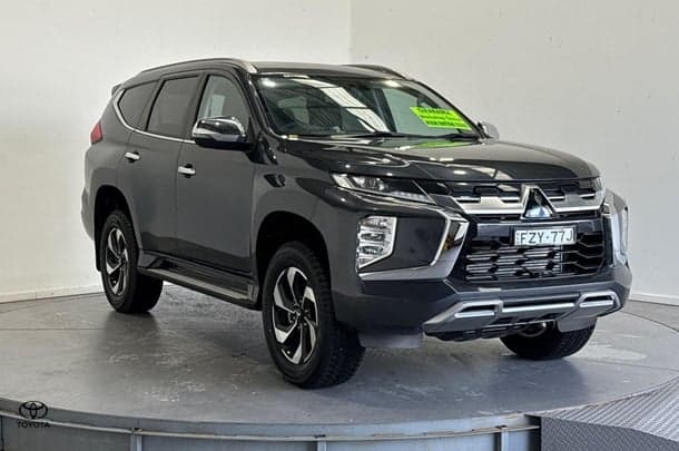 2024 Mitsubishi Pajero Sport GLS in Grey