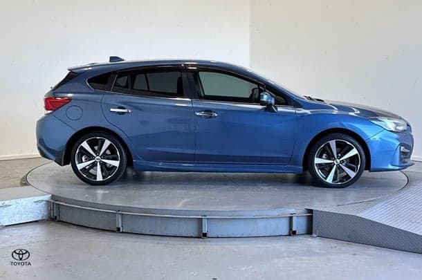 2019 Subaru Impreza 2.0i-S in Blue