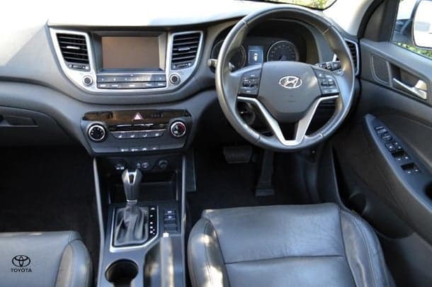 2018 Hyundai Tucson Active X in White