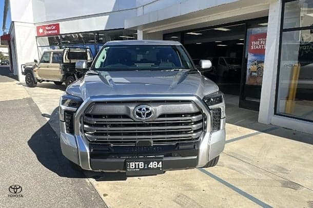 2024 Toyota Tundra Limited in Silver
