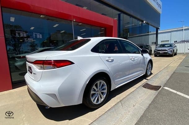 2025 Toyota Corolla Ascent Sport Hybrid in White