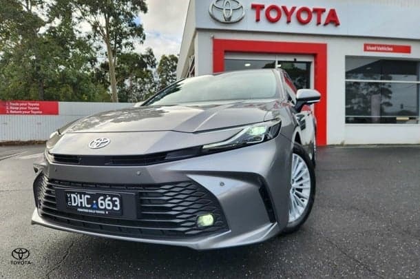 2025 Toyota Camry Ascent Sport in Silver
