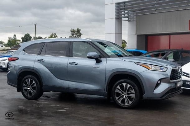 2023 Toyota Kluger GXL in Blue