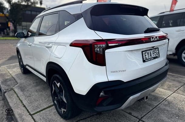 2022 Kia Seltos Sport+ in White