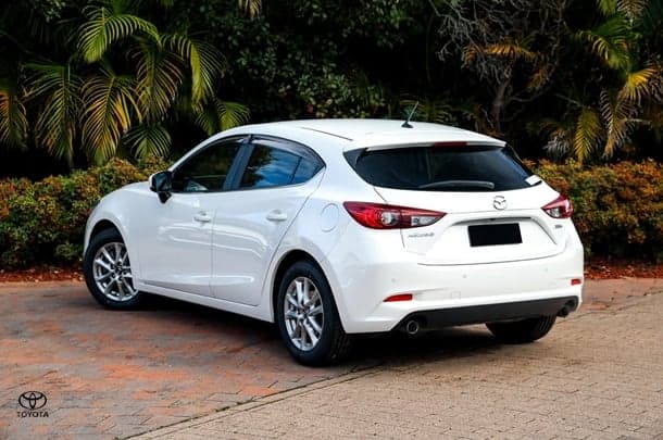 2017 Mazda 3 Maxx in White