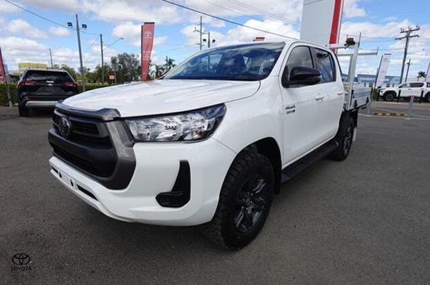 2022 Toyota Hilux SR in White