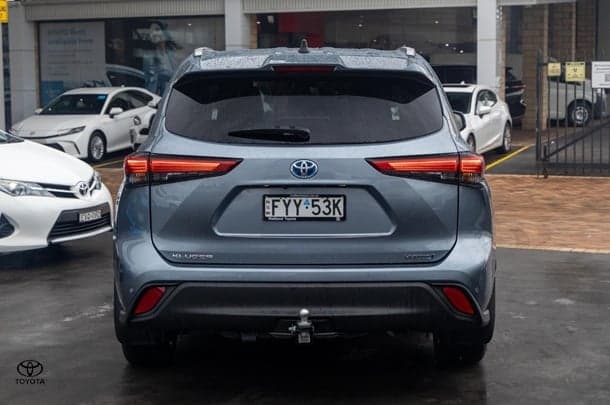 2023 Toyota Kluger GXL in Blue