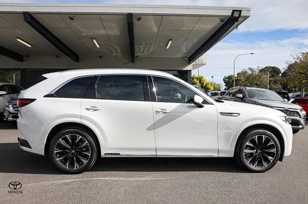 2024 Mazda CX-90 G50e Azami in White