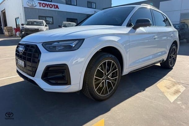 2021 Audi Q5 45 TFSI Sport in White