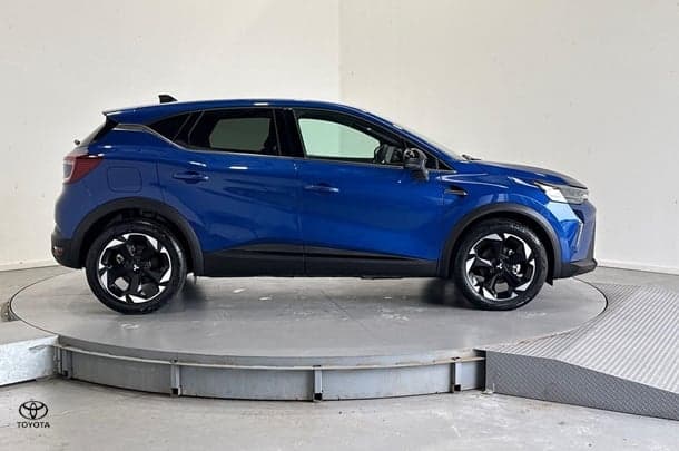 2025 Mitsubishi ASX Aspire in Blue