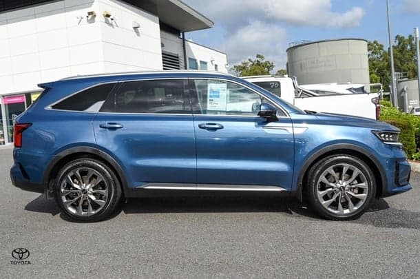 2021 Kia Sorento GT-Line in Blue
