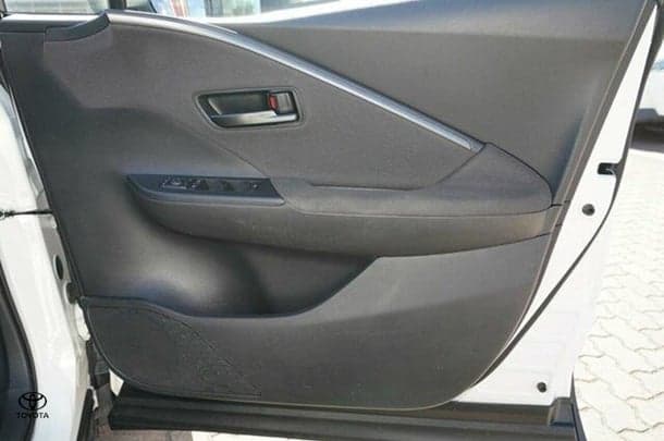 2024 Toyota C-HR GXL in Other