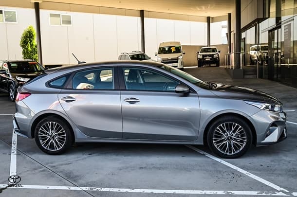 2024 Kia Cerato Sport in Grey