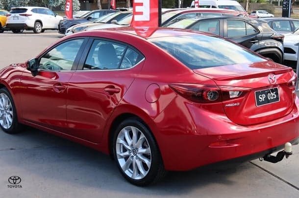 2016 Mazda 3 SP25 GT in Red