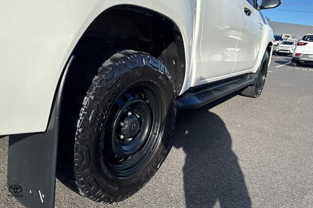2021 Toyota Hilux SR in White