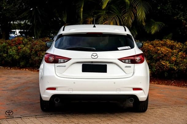 2017 Mazda 3 Maxx in White