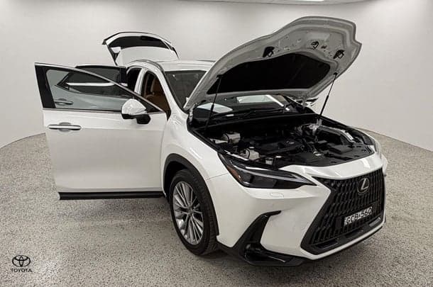 2023 Lexus NX NX350h Sports Luxury in White