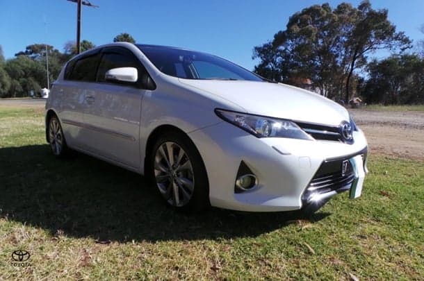 2013 Toyota Corolla Levin ZR in White