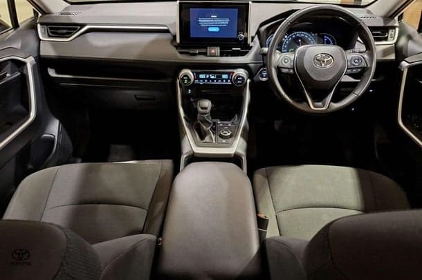 2023 Toyota RAV4 GX AWD in White