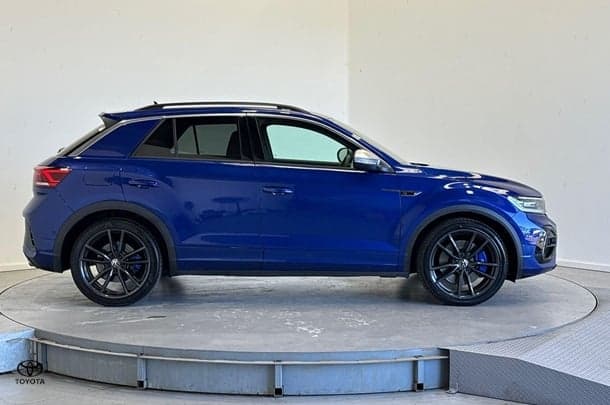 2022 Volkswagen T-Roc R Grid Edition in Blue